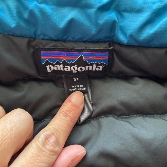 Patagonia Toddler 5T Blue Down Sweater Jacket *Flaws* - Picture 9 of 16